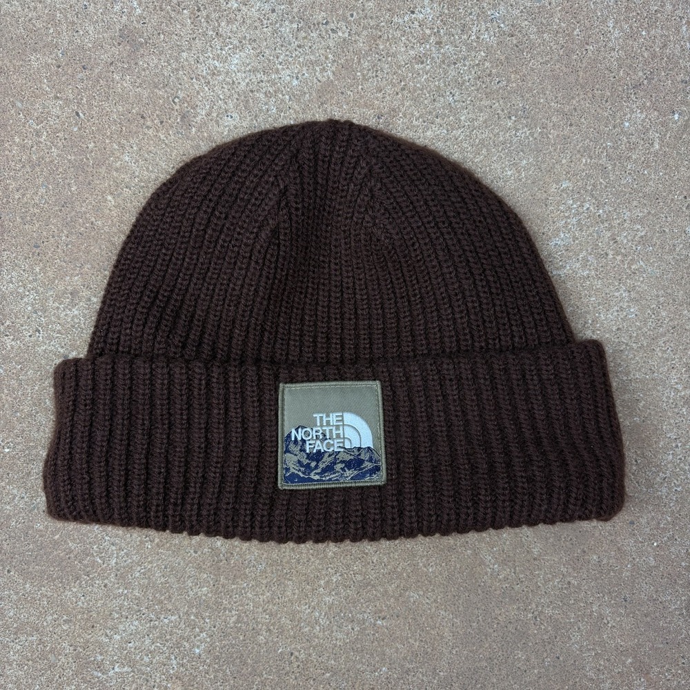 The North Face Beanie Hat Dark Brown Ribbed Knit Mountain Logo Patch Cuffed Cap